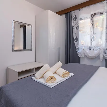 Apartment With A Parking Space - 5494