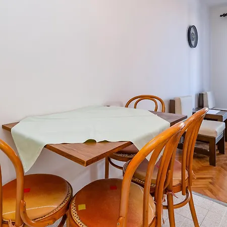 With A Parking Space - 5494 Crikvenica