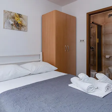 Apartment With A Parking Space - 5494
