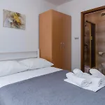 Διαμέρισμα With Parking Space - 5494