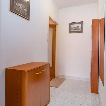 With Parking Space - 5494 Appartement Crikvenica