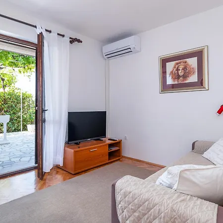 With Parking Space - 5494 * Crikvenica