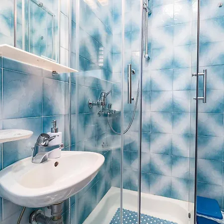 With A Parking Space - 5494 Apartamento Crikvenica